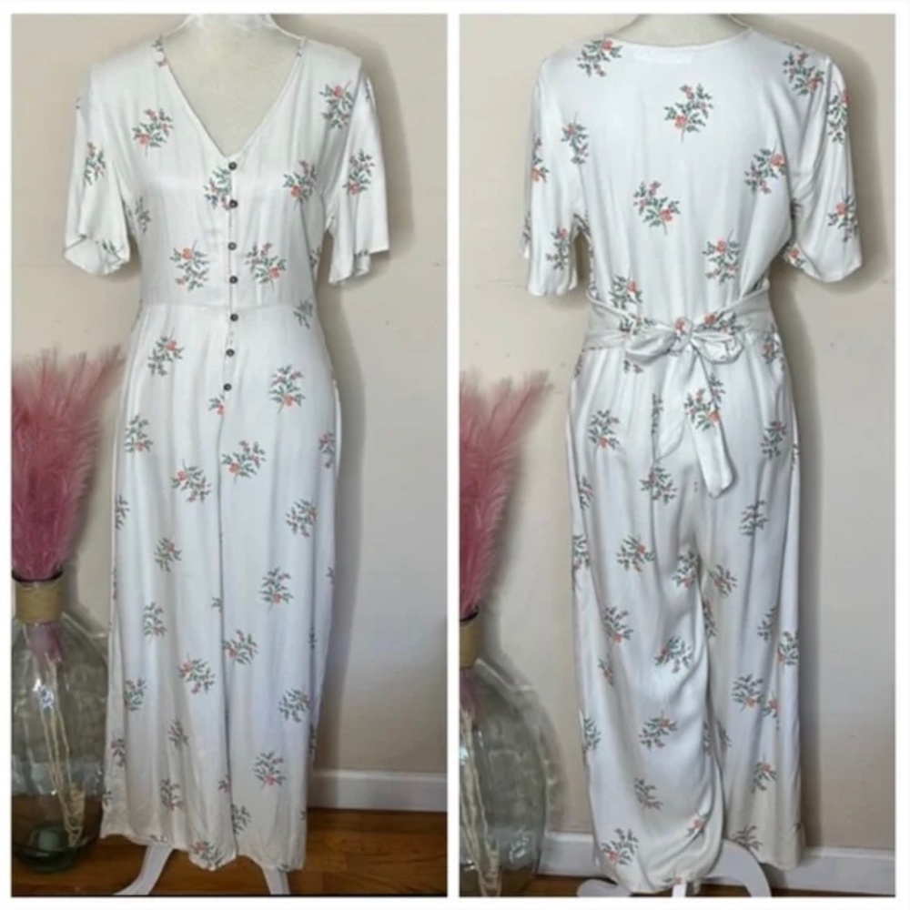 All in favor • floral button front wide leg jumpsuit